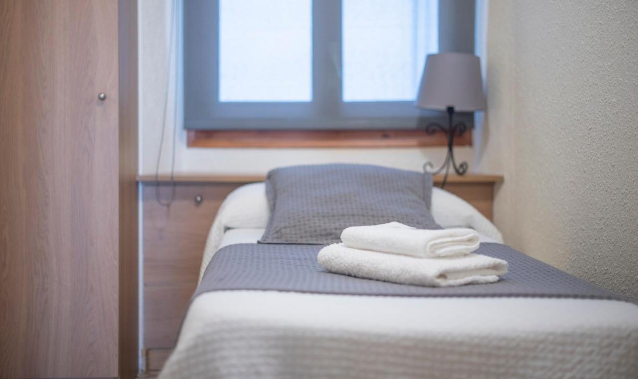 Cal Giral I Apartment Cornudella de Montsant Ngoại thất bức ảnh