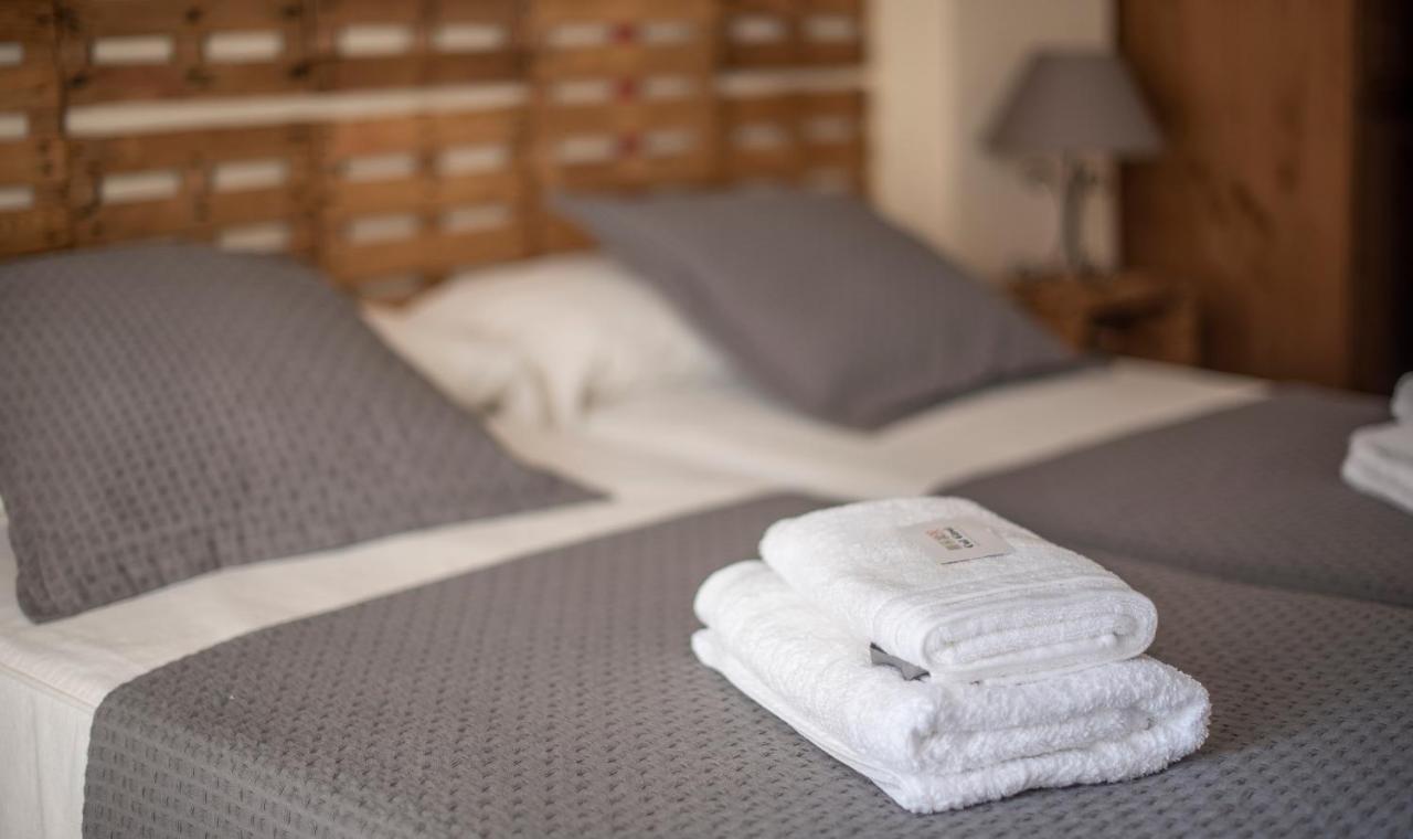Cal Giral I Apartment Cornudella de Montsant Ngoại thất bức ảnh